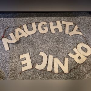 Naughty Or Nice Festive Garland - Cream